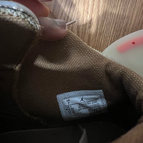 Travis Scott Jordan 6 main image 6